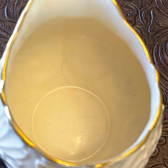 Lenox cottage design creamer. - Picture 5 of 5